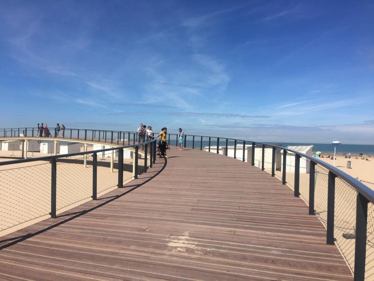 Au Kaycedra Lägenhet Calais Exteriör bild
